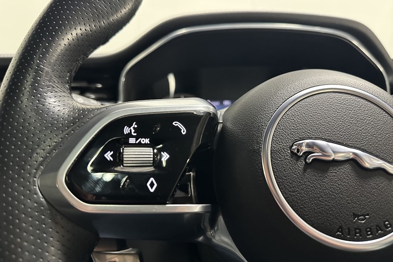 2023 (72) JAGUAR F-PACE 2.0 D200 R-Dynamic SE Black 5dr Auto AWD 5378006