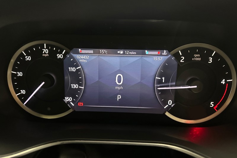 2023 (72) JAGUAR F-PACE 2.0 D200 R-Dynamic SE Black 5dr Auto AWD 5396662
