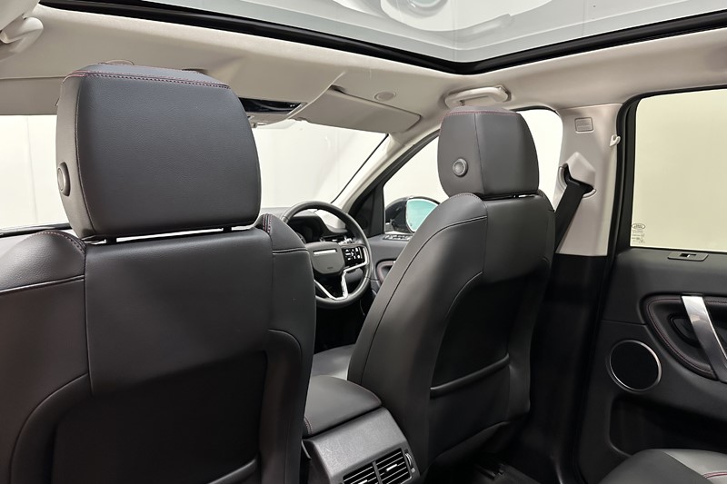 2022 (72) LAND ROVER DISCOVERY SPORT 1.5 P300e Urban Edition 5dr Auto [5 Seat] 5345547