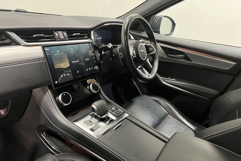 2021 (21) JAGUAR F-PACE 2.0 D200 R-Dynamic S 5dr Auto AWD 5384953