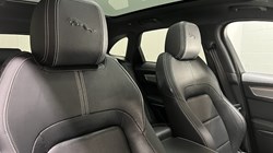 2021 (21) JAGUAR F-PACE 2.0 D200 R-Dynamic S 5dr Auto AWD 5384938
