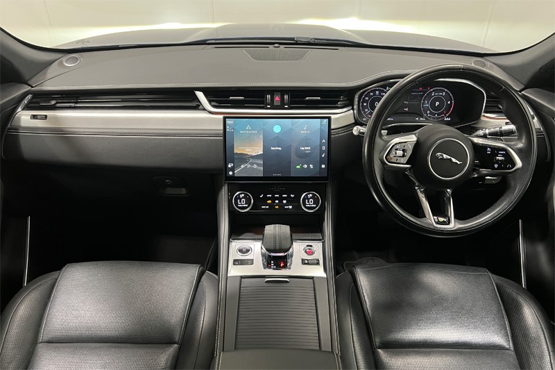 2021 (21) JAGUAR F-PACE 2.0 D200 R-Dynamic S 5dr Auto AWD 5384930