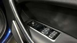 2021 (21) JAGUAR F-PACE 2.0 D200 R-Dynamic S 5dr Auto AWD 5384935