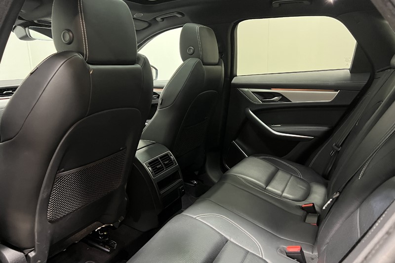 2021 (21) JAGUAR F-PACE 2.0 D200 R-Dynamic S 5dr Auto AWD 5384954