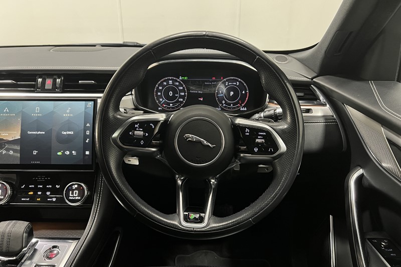 2021 (21) JAGUAR F-PACE 2.0 D200 R-Dynamic S 5dr Auto AWD 5384932