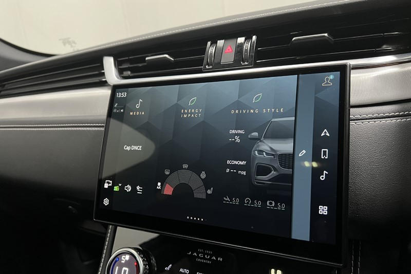 2021 (21) JAGUAR F-PACE 2.0 D200 R-Dynamic S 5dr Auto AWD 5384948