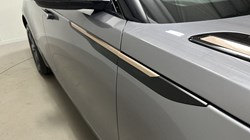 2023 (23) LAND ROVER RANGE ROVER VELAR 2.0 P250 R-Dynamic S 5dr Auto 5351120