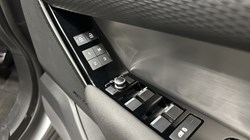 2023 (23) LAND ROVER RANGE ROVER VELAR 2.0 P250 R-Dynamic S 5dr Auto 5351084