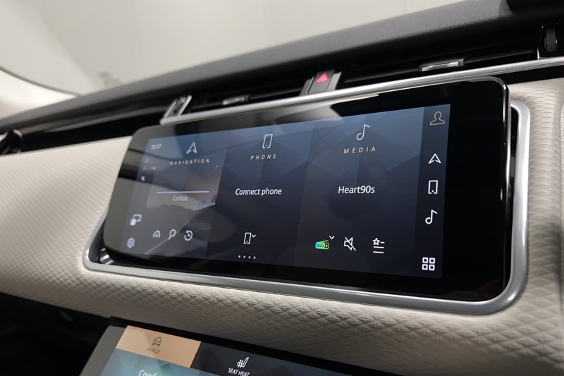 2022 (22) LAND ROVER RANGE ROVER VELAR 2.0 D200 Edition 5dr Auto 5340397