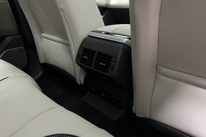 2022 (22) LAND ROVER RANGE ROVER VELAR 2.0 D200 Edition 5dr Auto 5340378