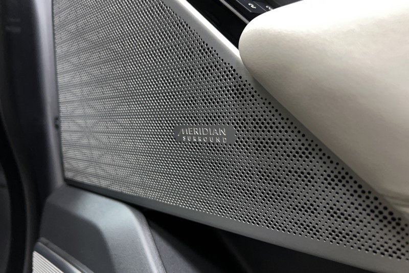 2022 (22) LAND ROVER RANGE ROVER VELAR 2.0 D200 Edition 5dr Auto 5340380