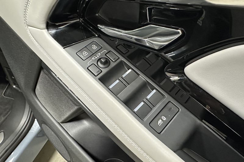 2023 (23) LAND ROVER RANGE ROVER EVOQUE 1.5 P300e R-Dynamic HSE 5dr Auto 5334617