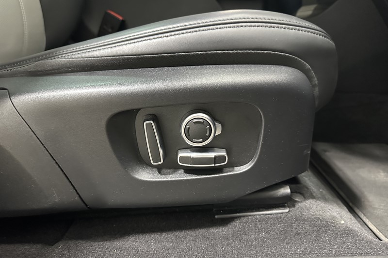 2023 (23) LAND ROVER RANGE ROVER EVOQUE 1.5 P300e R-Dynamic HSE 5dr Auto 5334620