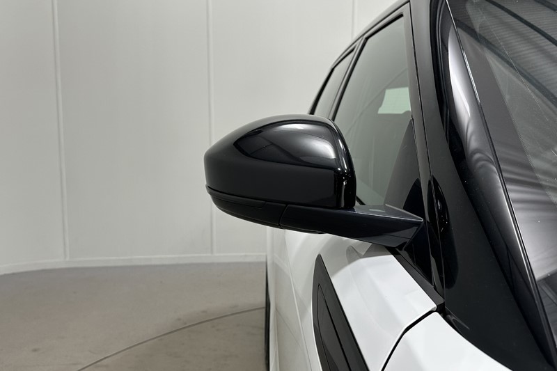 2022 (22) LAND ROVER RANGE ROVER EVOQUE 2.0 D200 R-Dynamic SE 5dr Auto 5344820