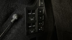 2023 (23) LAND ROVER DISCOVERY 3.0 D300 R-Dynamic HSE 5dr Auto 5351757