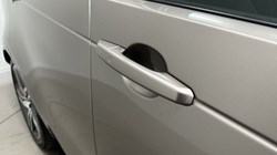 2023 (23) LAND ROVER DISCOVERY 3.0 D300 R-Dynamic HSE 5dr Auto 5351761