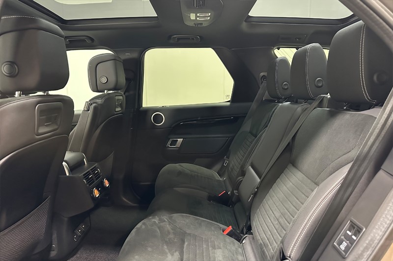 2023 (23) LAND ROVER DISCOVERY 3.0 D300 R-Dynamic HSE 5dr Auto 5351707