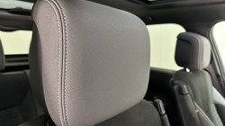 2023 (23) LAND ROVER DISCOVERY 3.0 D300 R-Dynamic HSE 5dr Auto 5351724
