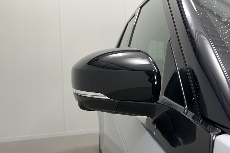 2024 (24) LAND ROVER COMMERCIAL DISCOVERY 3.0 D300 Dynamic HSE Commercial Auto 5400666