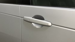 2024 (24) LAND ROVER COMMERCIAL DISCOVERY 3.0 D300 Dynamic HSE Commercial Auto 5400665