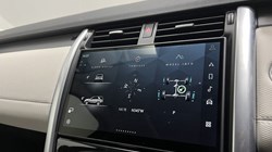 2024 (74) LAND ROVER DISCOVERY 3.0 D350 Dynamic HSE 5dr Auto 5367402