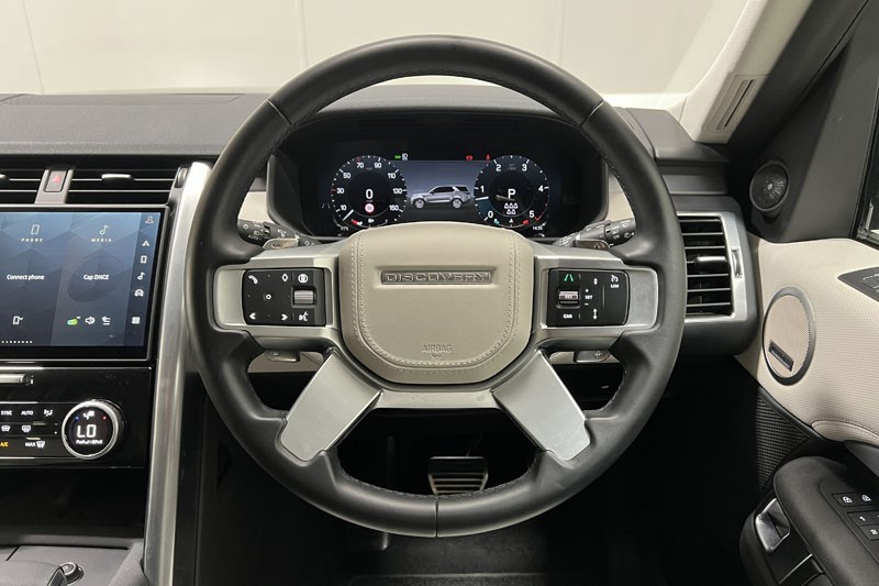 2024 (74) LAND ROVER DISCOVERY 3.0 D350 Dynamic HSE 5dr Auto 5367382