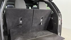 2022 (72) LAND ROVER DISCOVERY 3.0 D300 R-Dynamic HSE 5dr Auto 5355930