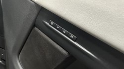 2024 (24) LAND ROVER RANGE ROVER EVOQUE 1.5 P300e Dynamic SE 5dr Auto 5366193