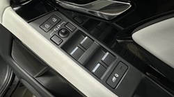 2024 (24) LAND ROVER RANGE ROVER EVOQUE 1.5 P300e Dynamic SE 5dr Auto 5366194