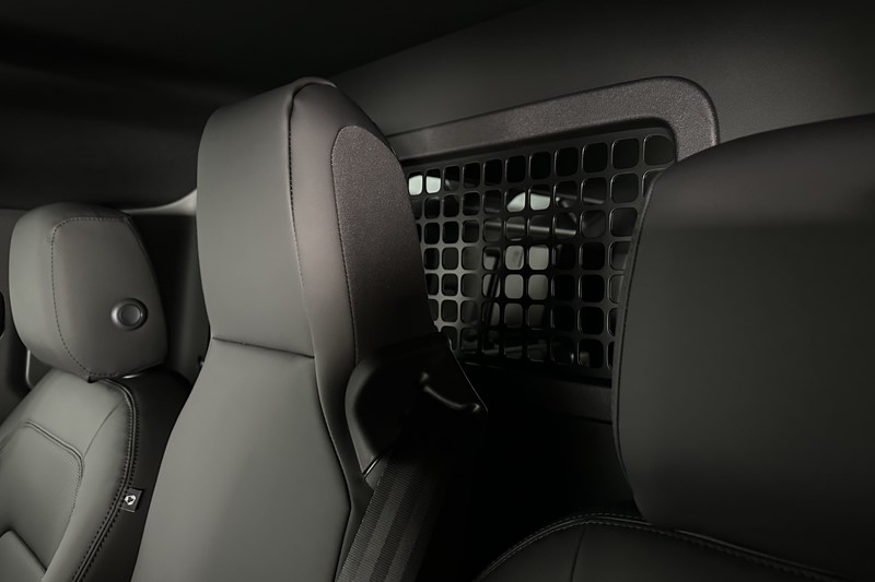 2026 (26) LAND ROVER COMMERCIAL DEFENDER 3.0 D250 Hard Top X-Dynamic SE Auto 5334912