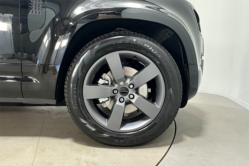 2026 (26) LAND ROVER COMMERCIAL DEFENDER 3.0 D250 Hard Top X-Dynamic SE Auto 5334879