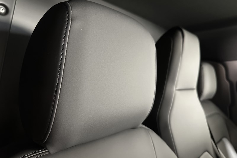 2026 (26) LAND ROVER COMMERCIAL DEFENDER 3.0 D250 Hard Top X-Dynamic SE Auto 5334889