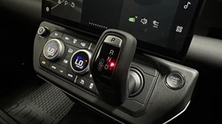 2026 (26) LAND ROVER COMMERCIAL DEFENDER 3.0 D250 Hard Top X-Dynamic SE Auto 5334894