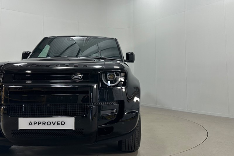 2026 (26) LAND ROVER COMMERCIAL DEFENDER 3.0 D250 Hard Top X-Dynamic SE Auto 5334923