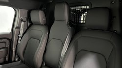 2026 (26) LAND ROVER COMMERCIAL DEFENDER 3.0 D250 Hard Top X-Dynamic SE Auto 5334875