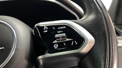 2021 (21) JAGUAR F-PACE 2.0 D200 R-Dynamic S 5dr Auto AWD 5401876