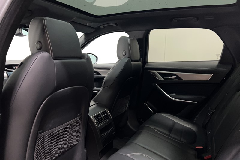 2021 (21) JAGUAR F-PACE 2.0 D200 R-Dynamic S 5dr Auto AWD 5401905