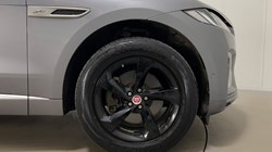 2021 (21) JAGUAR F-PACE 2.0 D200 R-Dynamic S 5dr Auto AWD 5401853
