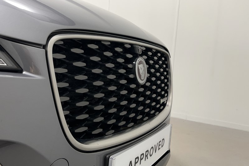 2021 (21) JAGUAR F-PACE 2.0 D200 R-Dynamic S 5dr Auto AWD 5401931