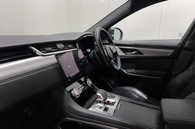 2021 (21) JAGUAR F-PACE 2.0 D200 R-Dynamic S 5dr Auto AWD 5401902