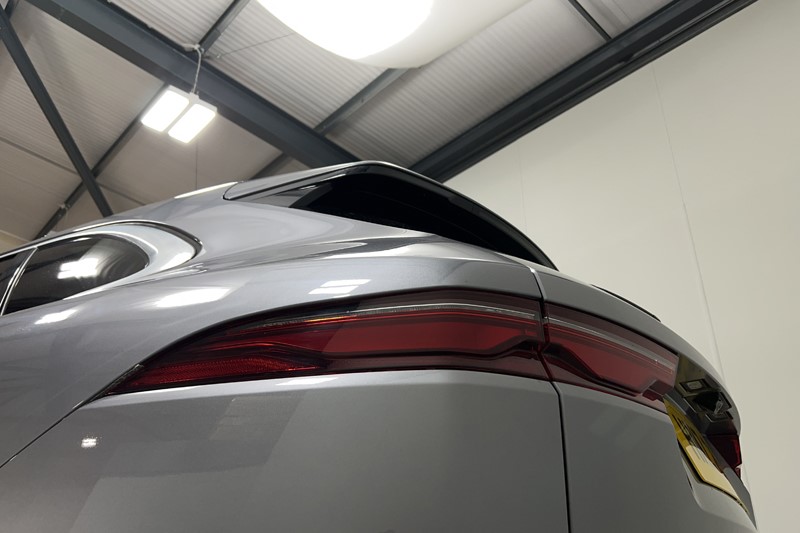 2021 (21) JAGUAR F-PACE 2.0 D200 R-Dynamic S 5dr Auto AWD 5401921