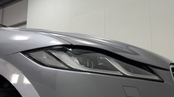 2021 (21) JAGUAR F-PACE 2.0 D200 R-Dynamic S 5dr Auto AWD 5401930