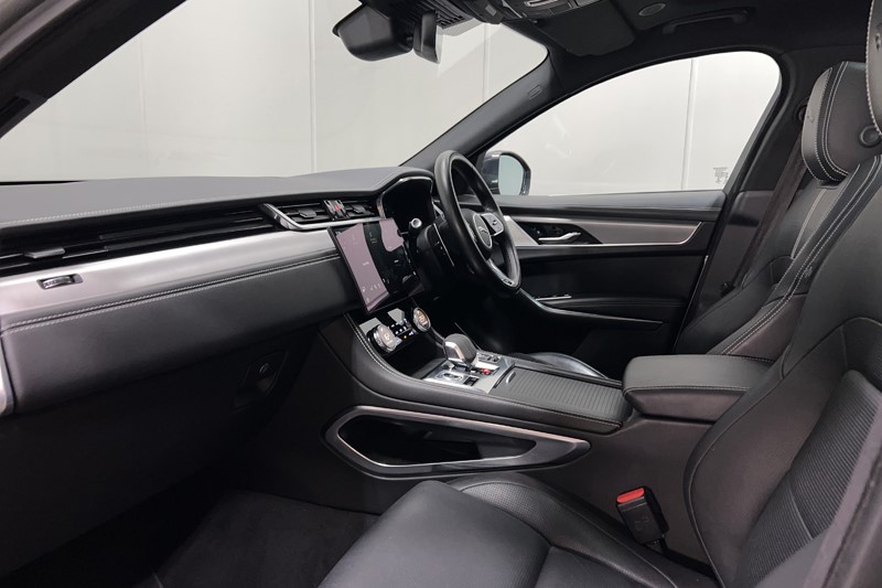 2021 (21) JAGUAR F-PACE 2.0 D200 R-Dynamic S 5dr Auto AWD 5401900