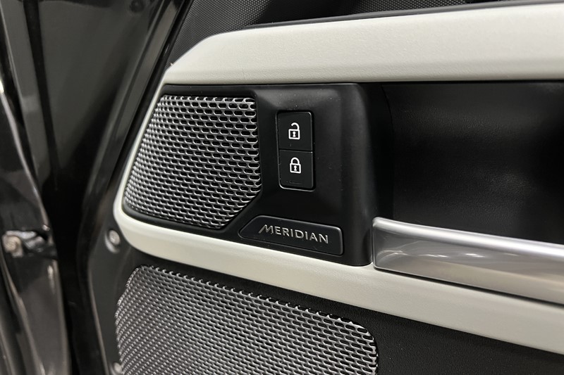 2022 (71) LAND ROVER DEFENDER 3.0 D250 XS Edition 90 3dr Auto 5368675