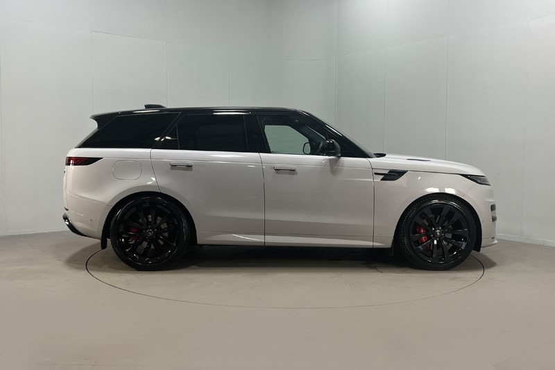 2023 (23) LAND ROVER RANGE ROVER SPORT 3.0 D300 Dynamic SE 5dr Auto 5432965