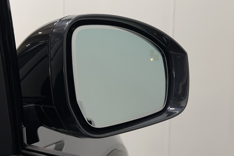 2025 (74) LAND ROVER DISCOVERY 3.0 D350 Dynamic HSE 5dr Auto 5339526