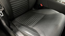 2025 (74) LAND ROVER DISCOVERY 3.0 D350 Dynamic HSE 5dr Auto 5339528