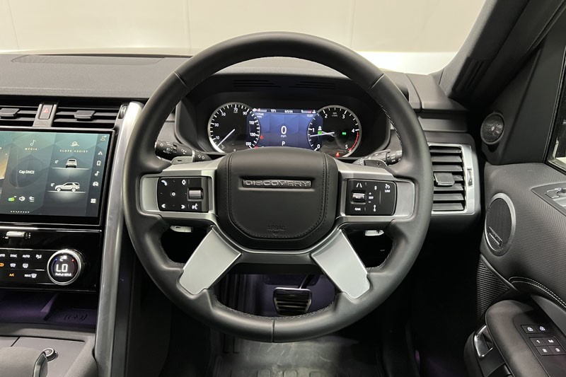 2023 (23) LAND ROVER DISCOVERY 3.0 D300 R-Dynamic HSE 5dr Auto 5372862