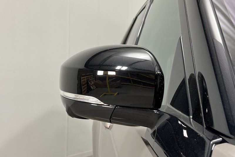 2023 (23) LAND ROVER DISCOVERY 3.0 D300 R-Dynamic HSE 5dr Auto 5372901