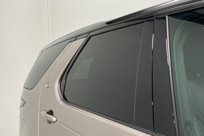 2023 (23) LAND ROVER DISCOVERY 3.0 D300 R-Dynamic HSE 5dr Auto 5372899
